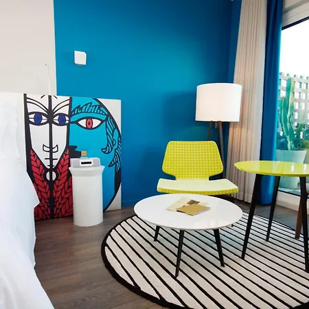 Napoleon Hotell 4*