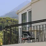Ξενοδοχείο Napoleon Μεντόν
