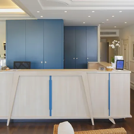 Hotel Napoleon 4*